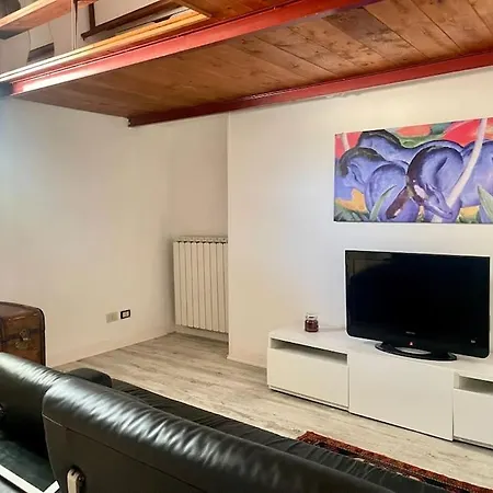 Quadraro Vecchio Cozy דירה *